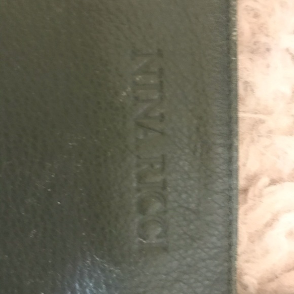 Nina Ricci Handbag - Picture 7 of 16